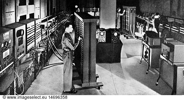 SG hist.  Elektronik  EDV  Computer  ENIAC (Electronical Numerical and Computer)  der erste arbeitsfÃ¤hige Rechenautomat in RÃ¶hrentechnik  1946