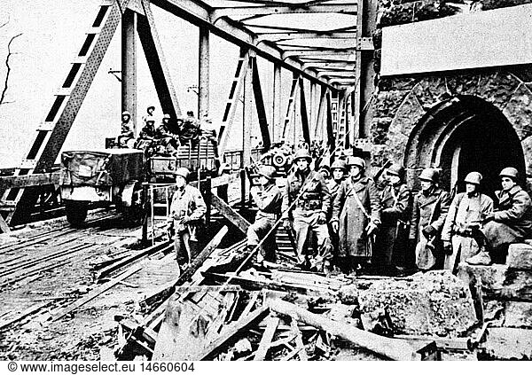 SG hist.  Ereignisse  2. Weltkrieg/WKII  Deutschland  US Soldaten auf der eroberten BrÃ¼cke von Remagen  7.3.1945