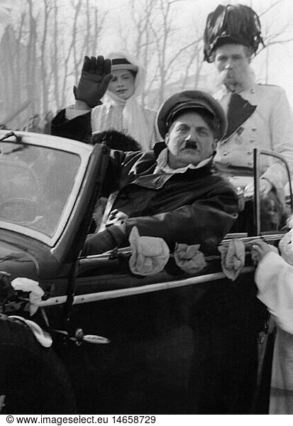SG hist.  Feste  Fastnacht  Faschingszug mit Hitler - Double als Chauffeur  MÃ¼nchen  24.2.1952
