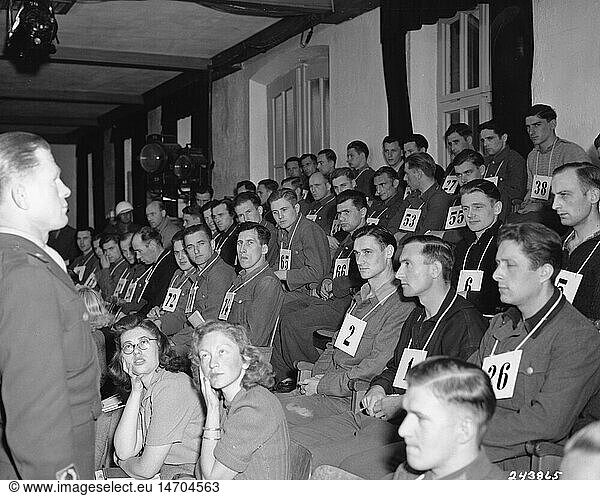 SG hist.  Justiz  Prozesse  Malmedy-Prozess  Dachau  1946  Angeklagte  AngehÃ¶rige der 'Leibstandarte Adolf Hitler' (Waffen-SS)  GegenÃ¼berstellung mit Samuel Bobyns  5.6.1946 SG hist., Justiz, Prozesse, Malmedy-Prozess, Dachau, 1946, Angeklagte, AngehÃ¶rige der 'Leibstandarte Adolf Hitler' (Waffen-SS), GegenÃ¼berstellung mit Samuel Bobyns, 5.6.1946,