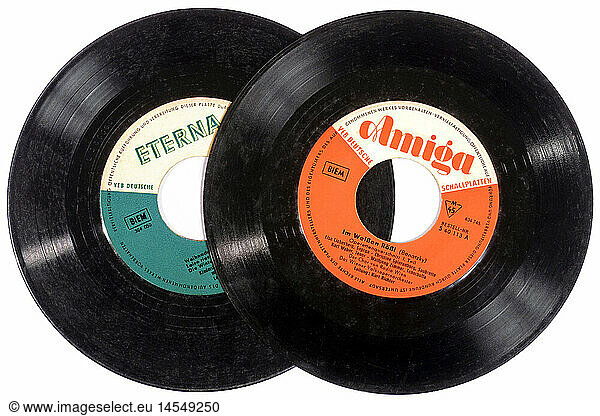 SG hist.  Musik  zwei Schallplatten  Plattenlabel Eterna  VEB Deutsche Schallplatten  Amiga  'Im WeiÃŸen RÃ¶ssl'  Single  Vinyl  leicht beschÃ¤digt  DDR  um 1960