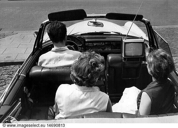 SG hist.  Rundfunk  Fernsehen  Fernseher im Auto  1964 SG hist., Rundfunk, Fernsehen, Fernseher im Auto, 1964,