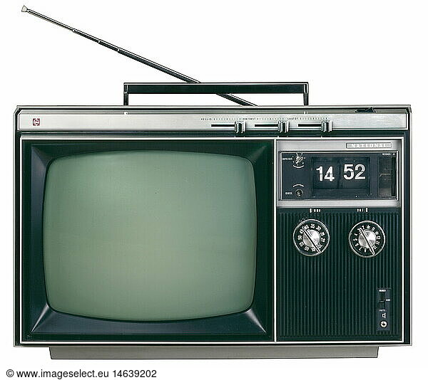 SG hist.  Rundfunk  Fernsehen  Fernseher  Transistorfernseher Marke National  Japan  um 1969