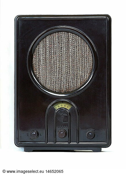 SG hist.  Rundfunk  Radio  VolksempfÃ¤nger  Modell VE 301 W  Deutschland  1933 SG hist., Rundfunk, Radio, VolksempfÃ¤nger, Modell VE 301 W, Deutschland, 1933,