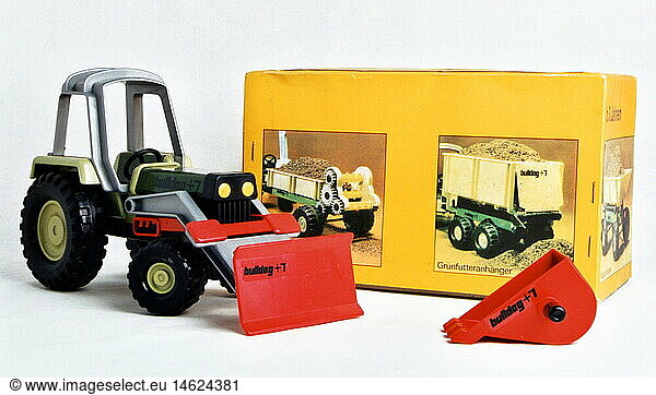 SG hist.  Spielzeug  Atuos  Traktor der Landmaschinen-Serie bulldog+7 SG hist., Spielzeug, Atuos, Traktor der Landmaschinen-Serie bulldog+7,