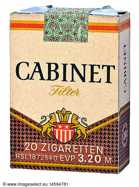 SG hist.  Tabak  Zigarettenschachtel  Cabinet Filter  DDR-Zigaretten  Cabinet  Hersteller: VEB Tabak Nordhausen und Vereinigte Zigarettenfabriken Dresden  die Marke Cabinet wurde 1972 eingefÃ¼hrt  EVP 3.20 M  DDR  um 1985