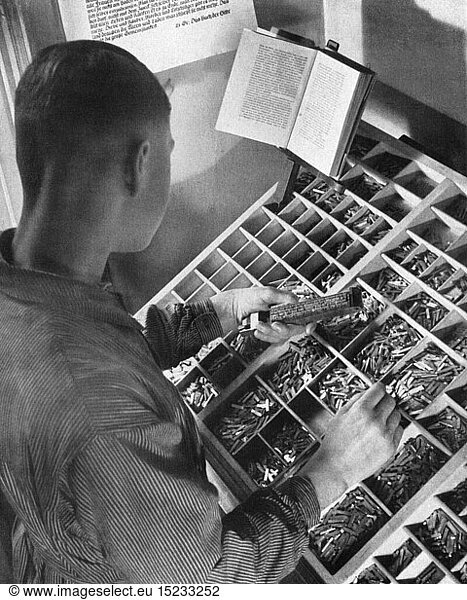 SG hist.  Technik  Buchdruck  Setzer bei der Arbeit  Berlin  1937
