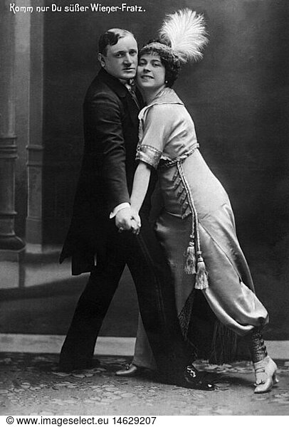 SG hist.  Theater  Operette  'Ihr Adjutant' von Robert Winterberg  Szene mit: Fritz Werner  Louise Kartousch  Wien  um 1911