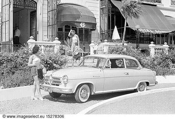 SG hist.  Verkehr  Auto  Borgward Isabella Limousine  Italien  1954