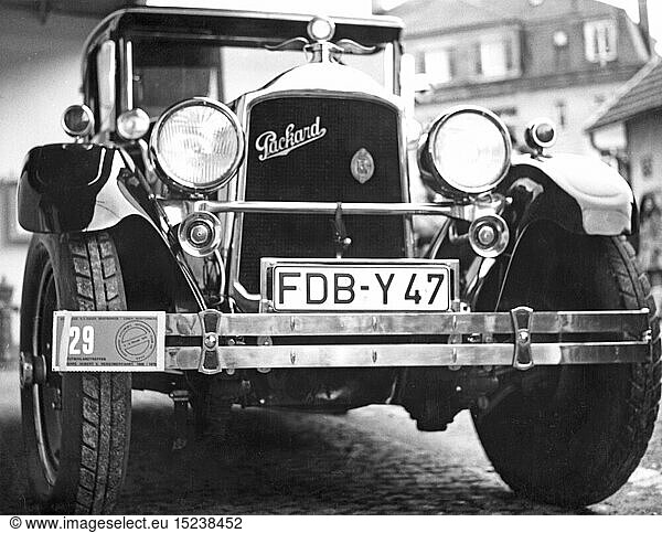 SG hist.  Verkehr  Auto  Typen  Packard Eight 243  Baujahr 1926  Ansicht von vorne  Nummernschild des Landkreis Friedberg  7. Deutschlandtreffen des Deutschen Automobil Veteranen Club  2. - 4.10.1970