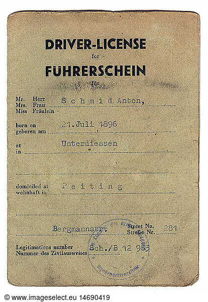 SG hist.  Verkehr  Motorrad  FÃ¼hrerschein Klasse 4 (ZweirÃ¤der bis 50 ccm)  fÃ¼r Anton Schmid  Peiting  ausgestellt am 28.4.1947  Vorderseite  'Driver-License'