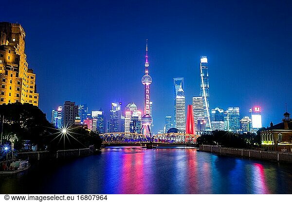 Shanghai Gebäude Szenerie bei Nacht