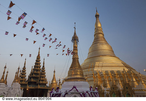 Shwedagon-Pagode  Rangoon  Myanmar