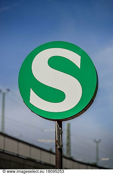 Signet S-Bahn  Berlin  Deutschland  Europa