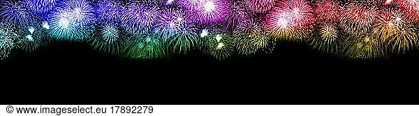 Silvester Feuerwerk Sylvester Neujahr Hintergrund Textfreiraum Copyspace bunt großes Banner Neues Jahr Neuen Neu Hintergründe