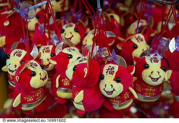 Singapore  Republic of Singapore  Asia - A store in Chinatown sells decorative stuffed toys in relation to the Chinese zodiac sign of the Ox ahead of the upcoming Chinese Lunar New Year Festival. Due to the lasting coronavirus pandemic the official celebrations will be restricted this year.