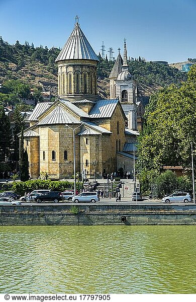Sioni Kathedrale und Mtkvari Fluss  Tiflis  Georgien  Kaukasus  Mittlerer Osten  Asien
