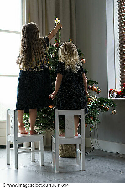 Sisters at Xmas