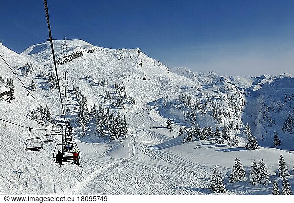 Ski slope Abricotine  Portes du Soleil  France  ski slope  lift  chairlift  Europe