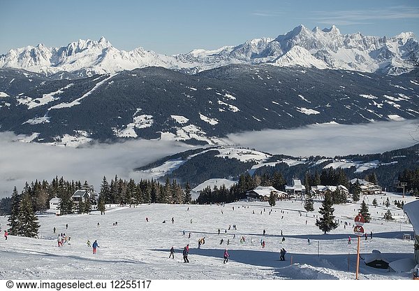 Ski slope at the Griesenkareck  1991m  region Ski amade'  behind Dachstein massif  municipality Flachau  Salzburger Land  Austria  Europe