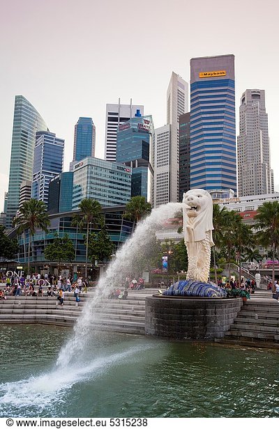 Skyline  Skylines  Stadt  Merlion