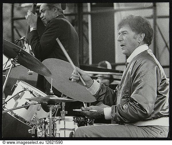 Slam Stewart und Shelly Manne auf der Bühne des Capital Radio Jazz Festival  London  1979. Künstler: Denis Williams