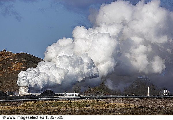 Smoke column  Sudurnes power plant  Gunnuhver geothermal area  Reykjanes peninsula  near Reykjavik  Iceland  Europe