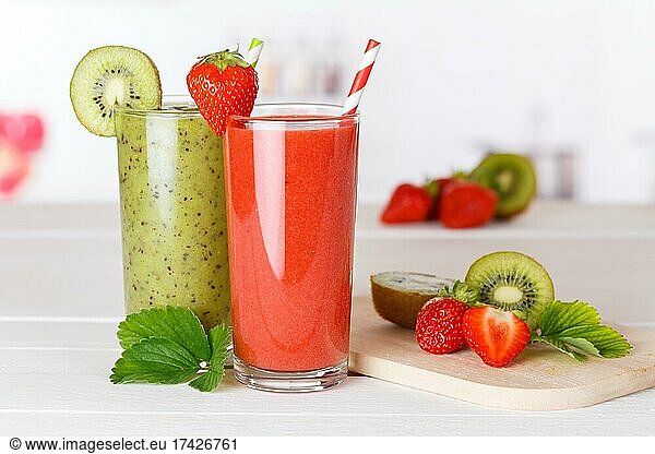 Smoothies Smoothie Fruchtsaft gesunde Getränke Saft in Gläsern