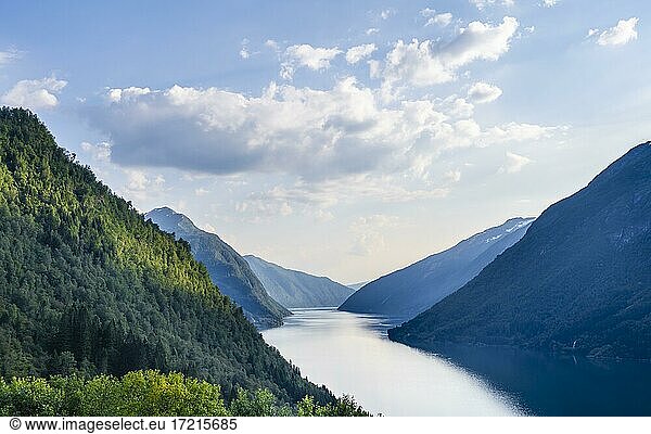 Sognefjord  fjord and mountains  Norway  Europe