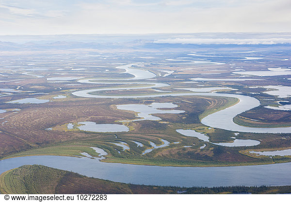 Sommer Fluss Ansicht umgeben Flussdelta Delta Feuchtgebiet Luftbild Fernsehantenne