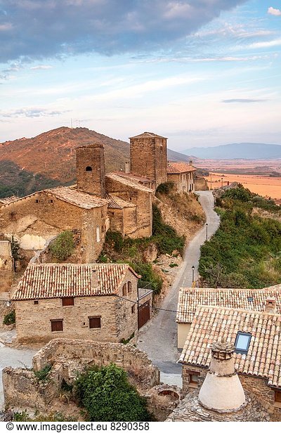 Sonnenaufgang Dorf Huesca Spanien