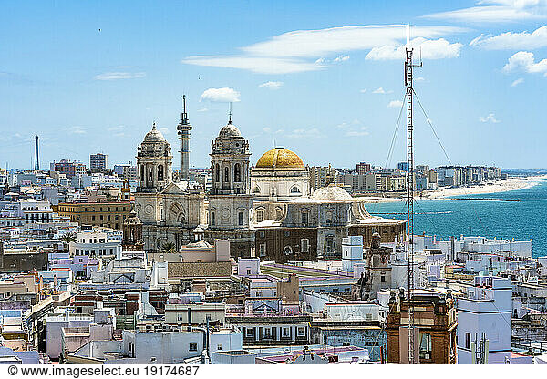 Spain  Andalusia  Cadiz  View of Cadiz Cathedral and surrounding buildings