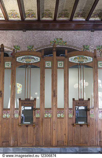 Spain  Valencia  Post office counter  art nouveau