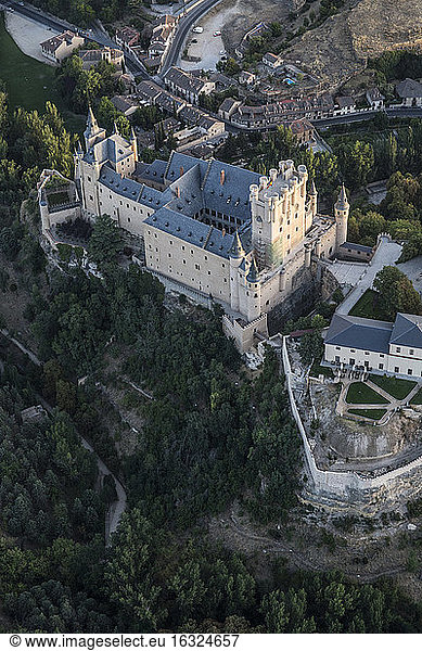 Spanien  Segovia  Luftaufnahme des Alcazar