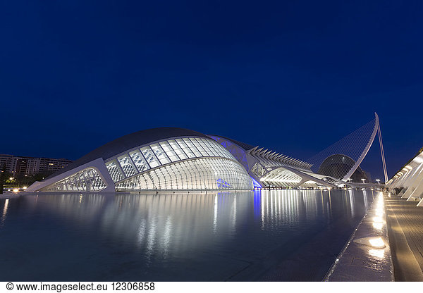 Spanien  Valencia  Stadt der Künste und Wissenschaften  L'Hemispheric
