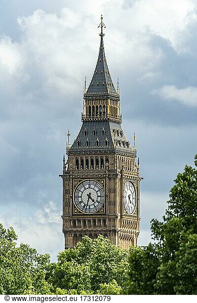 Spire of Big Ben  City of Westminster  London  England  United Kingdom  Europe