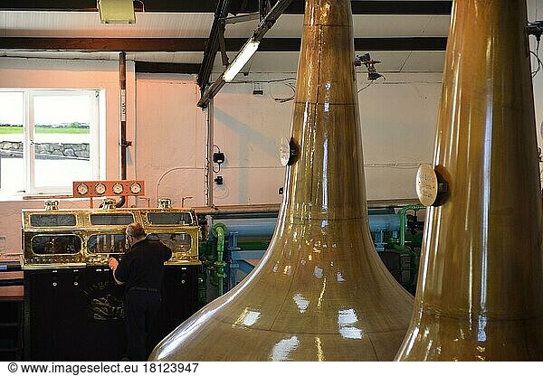 Spirit Stills  Distilleries  Bowmore Distillery  Bowmore  Islay  Inner Hebrides  Scotland  United Kingdom  Europe