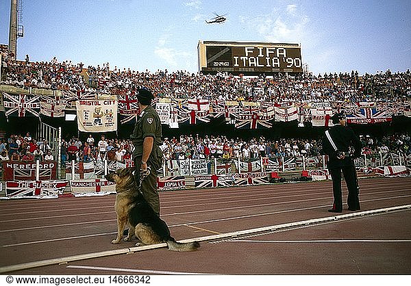 Sport / Sports  soccer  football  World Cup 1990  final round  group match  England against Netherlands  Cagliari  Italy  16.6.1990  English fans  police  control  fans  fan curve  flags  banner  match  historic  historical  20th century  people  1990s