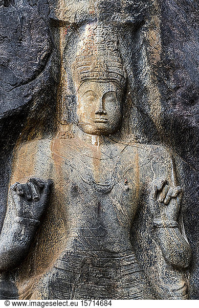 Sri Lanka  Uva-Provinz  Wellawaya  Buddha-Statue im Buduruvagala-Tempel