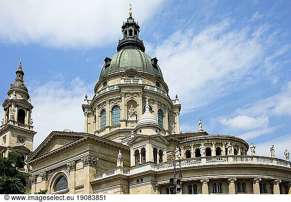 St. Stephen's Basilica in Budapest  Hungary  Neo-Classical architectural style  Europe