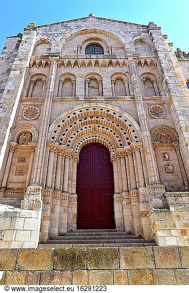 Stadt Zamora  Kathedrale (romanisches 12. Jahrhundert). Portikus des Bischofs. Kastilien und Leon  Spanien.