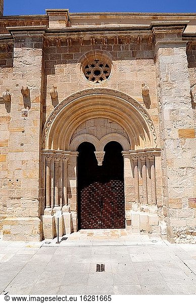 Stadt Zamora  Kirche Santiago del Burgo (romanisch  12-13. Jahrhundert). Kastilien und Leon  Spanien.