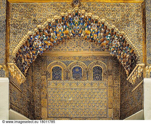 Stalaktiten-Bogen  Alcázar  Sevilla  Sevilla  Andalusien  Spanien  Europa