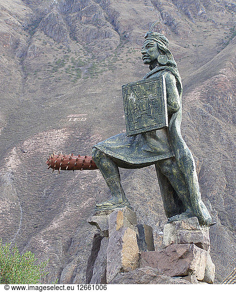 Statue von Ollantay im Heiligen Tal der Inkas  Ollantaytambo  Peru.