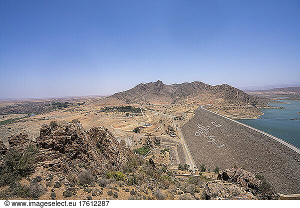Staudamm in der Region Massa in Marokko
