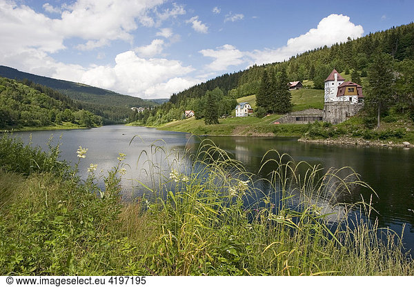 Stausee  Spindleruv Mlyn Spindlermühle  Riesengebirge  Tschechien