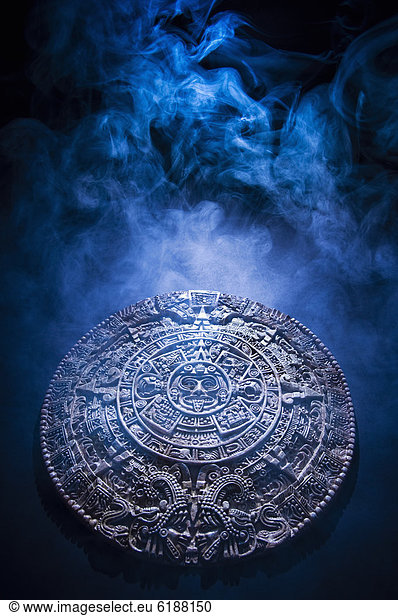Stein  Rauch  schnitzen  umgeben  Azteken  Kalender