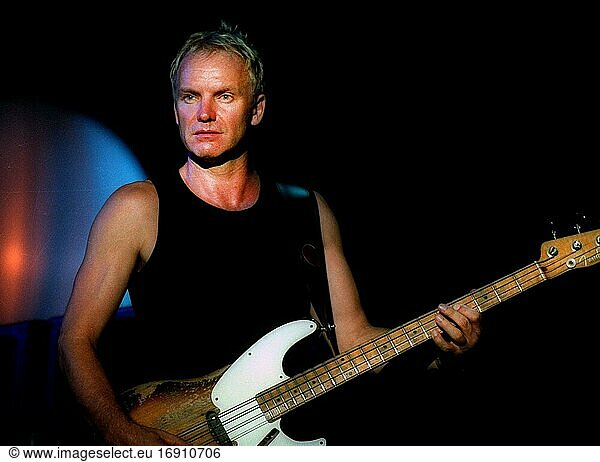 Sting  2000  Foto: John Barrett/PHOTOlink