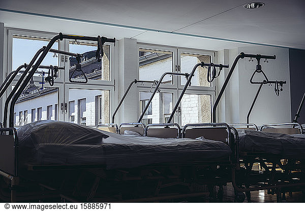 Storage of beds in hospital