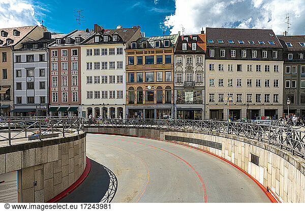 Straße zum Max-Joseph-Platz am Nationaltheater in München  Bayern  Deutschland